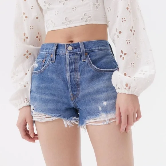 Levi’s 501 Distressed Denim Shorts - Picture 3 of 4